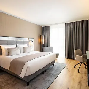 Leonardo Royal Bonn Airport Hotel Colónia